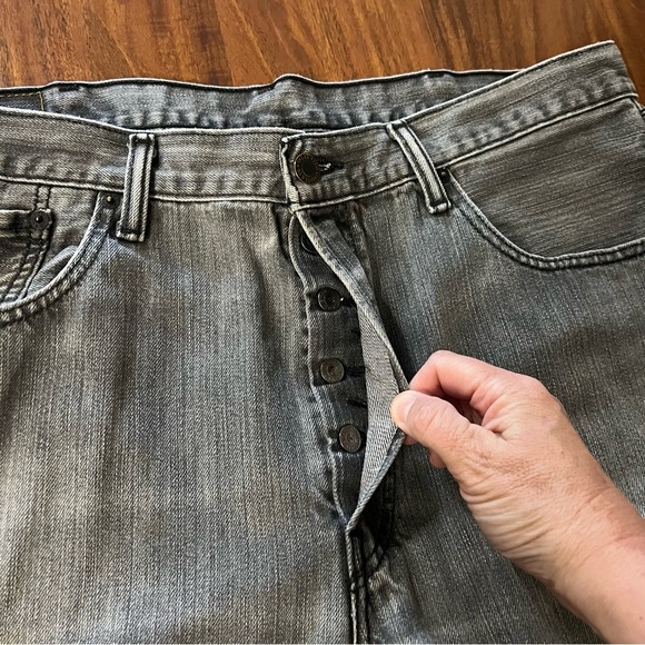 Levi’s 501 Straight Leg Faded Black Button Fly Jeans size 38 x 30 - Picture 3 of 9